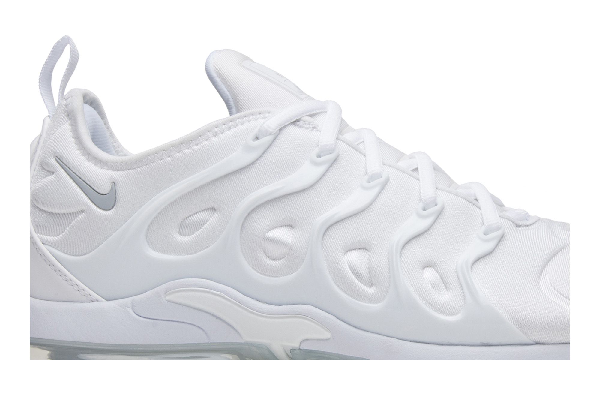 Triple white vapormax plus top