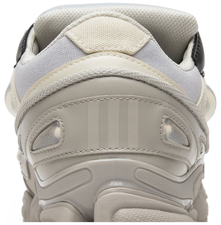 Raf Simons x Ozweego 3 Cream White