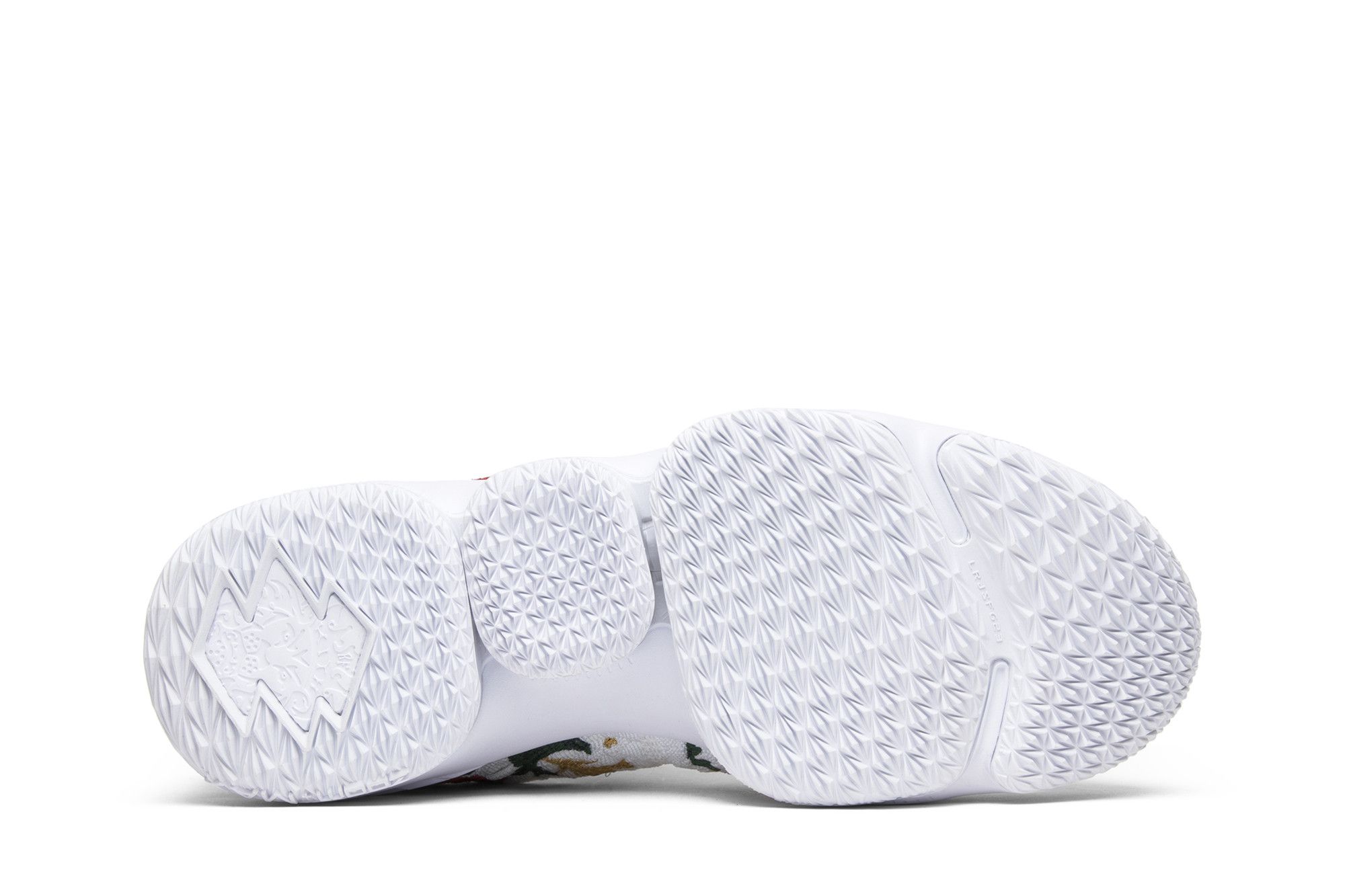 Buy Kith x LeBron Performance 15 King s Cloak AJ3936 100 GOAT CA