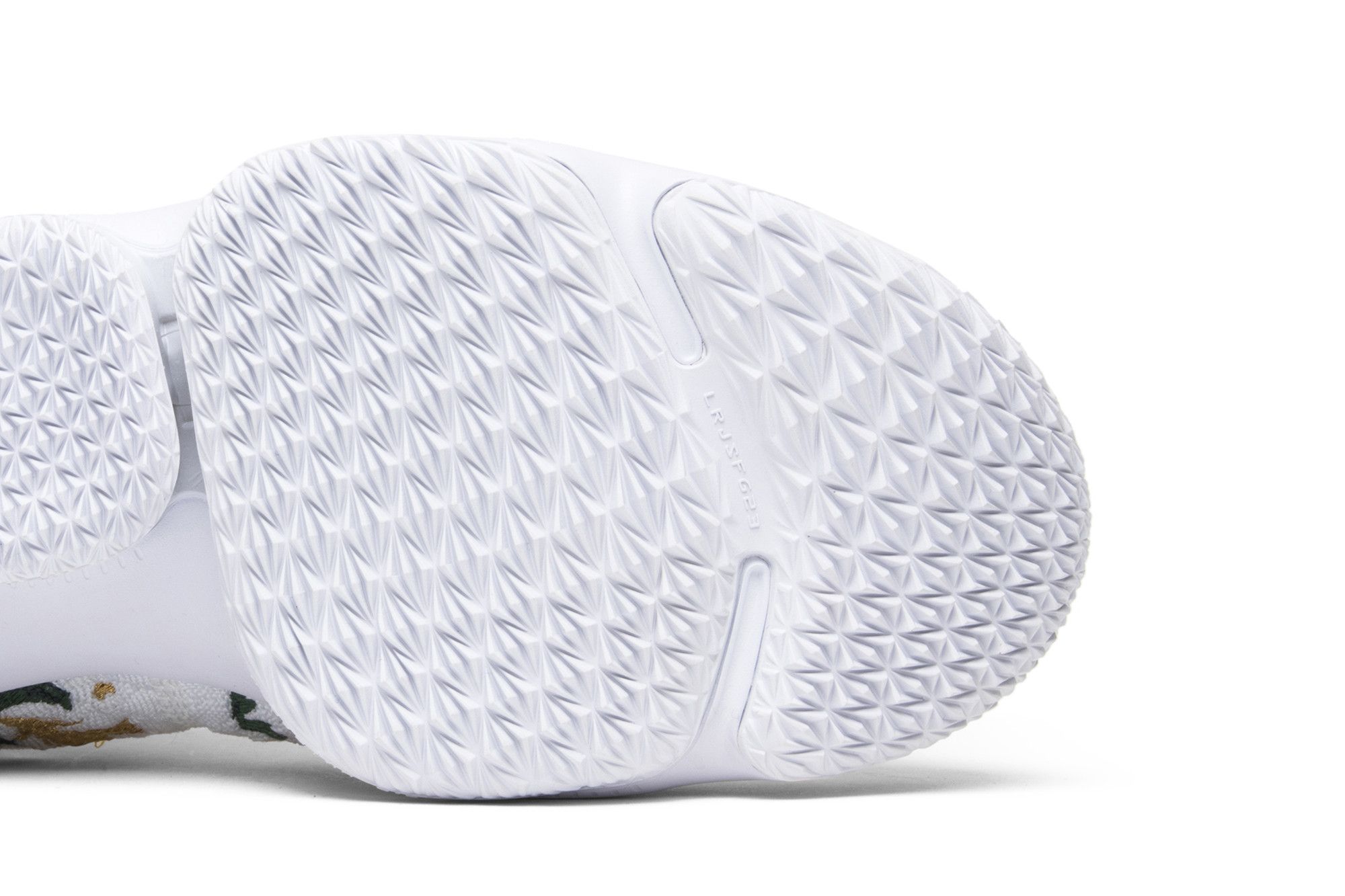 Buy Kith x LeBron Performance 15 King s Cloak AJ3936 100 GOAT