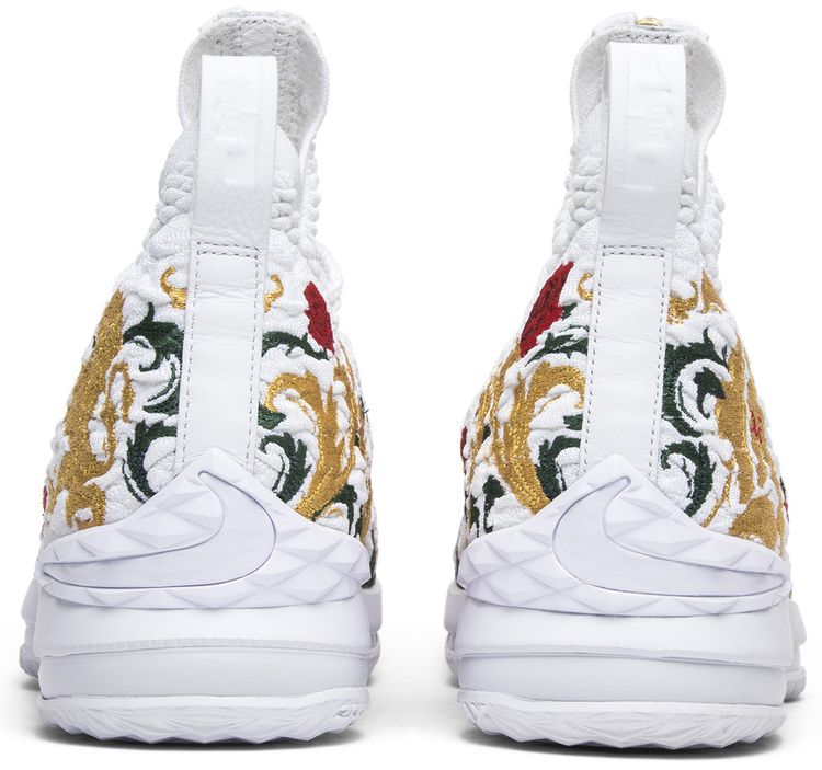 Kith x LeBron Performance 15 Kings Cloak