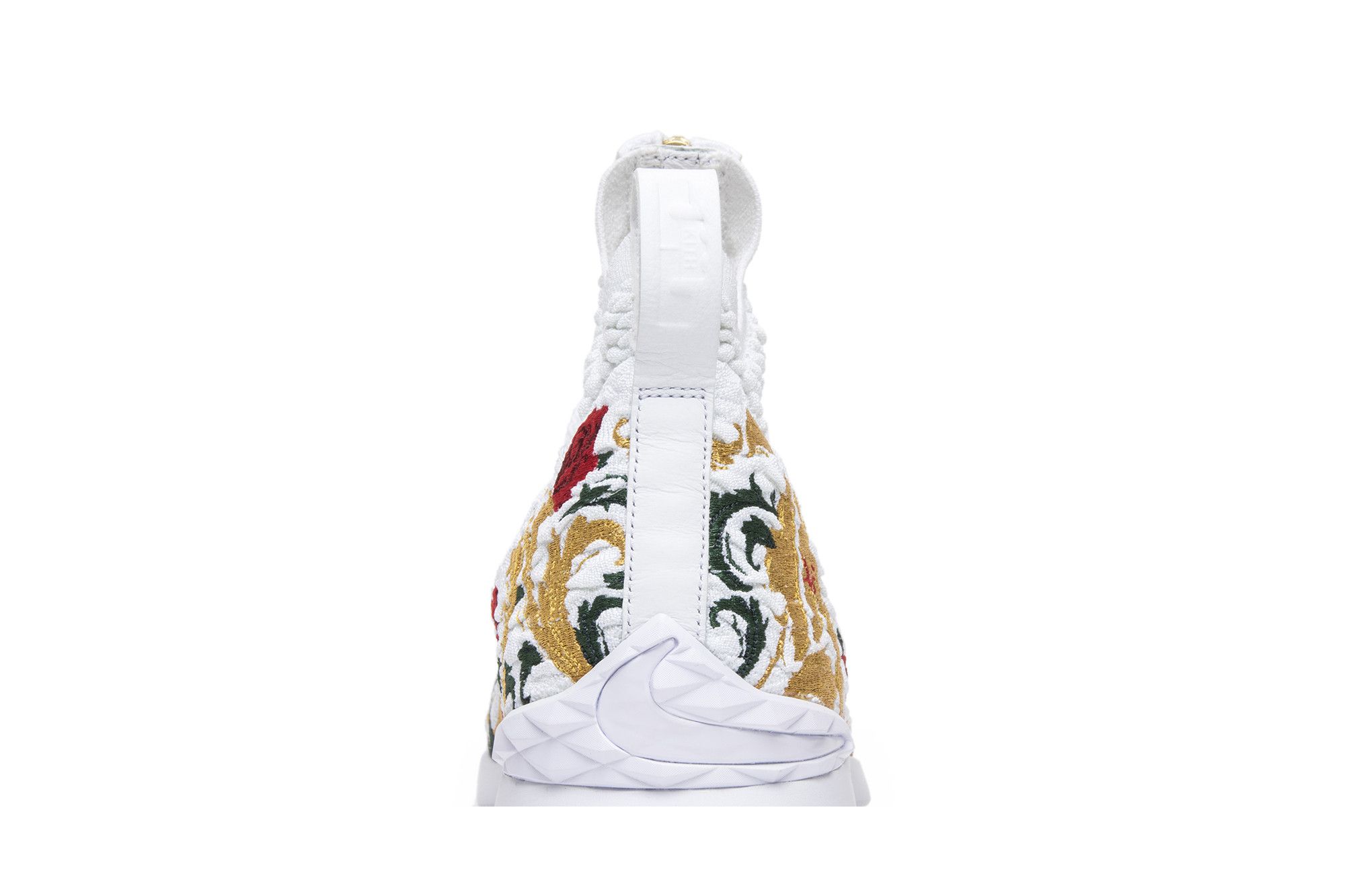 Nike lebron 15 ghost on feet top