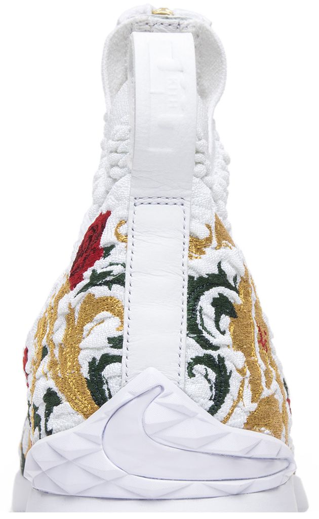 Kith x LeBron Performance 15 Kings Cloak
