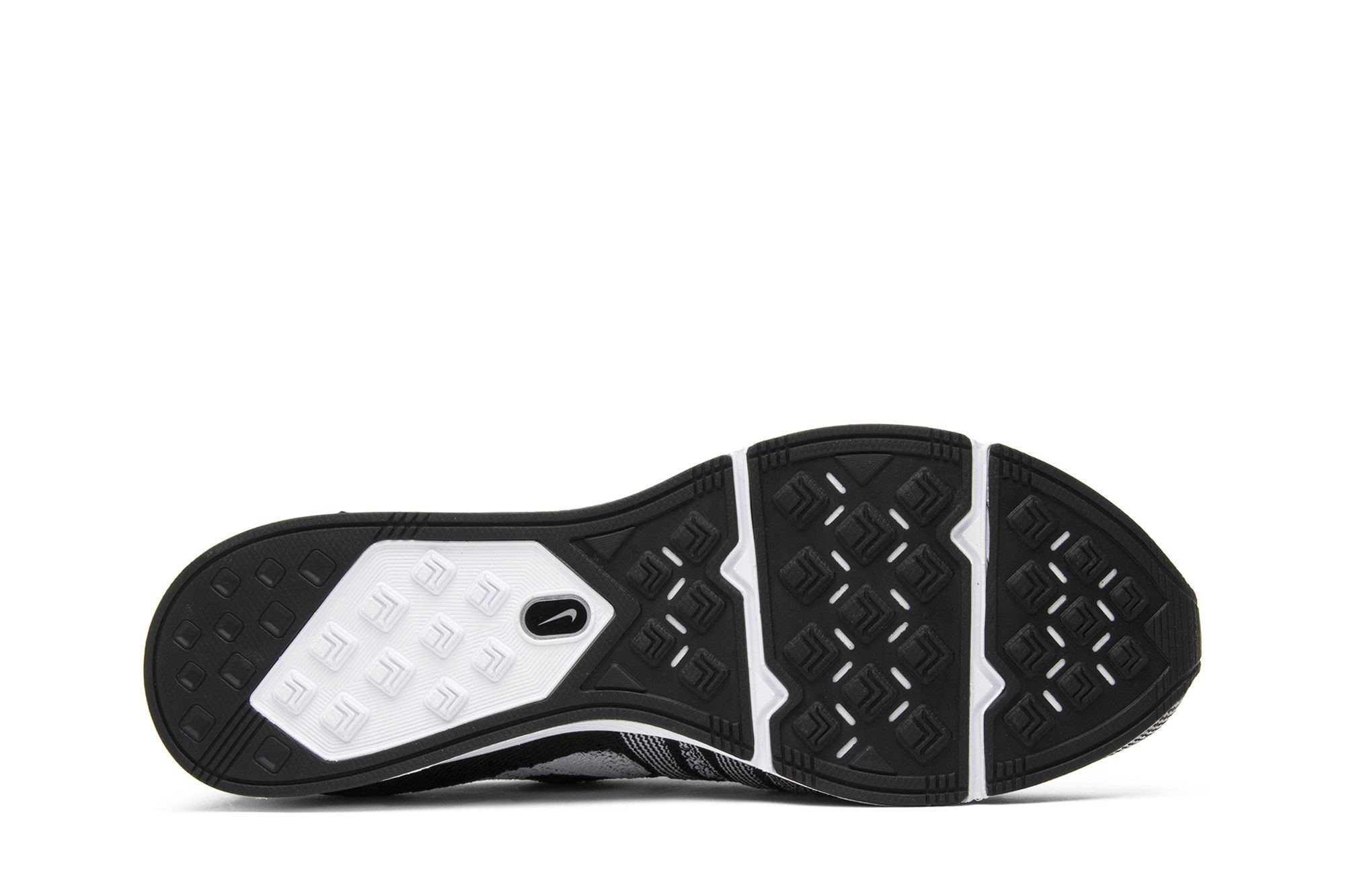 Nike flyknit trainer oreo 2018 new arrivals