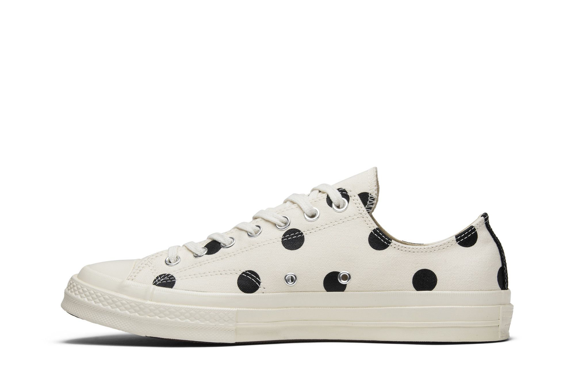 Comme des garcons converse polka dot low store