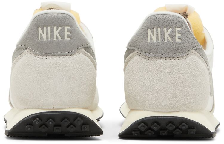 Nike Waffle Trainer 2 SE Sail Light Bone