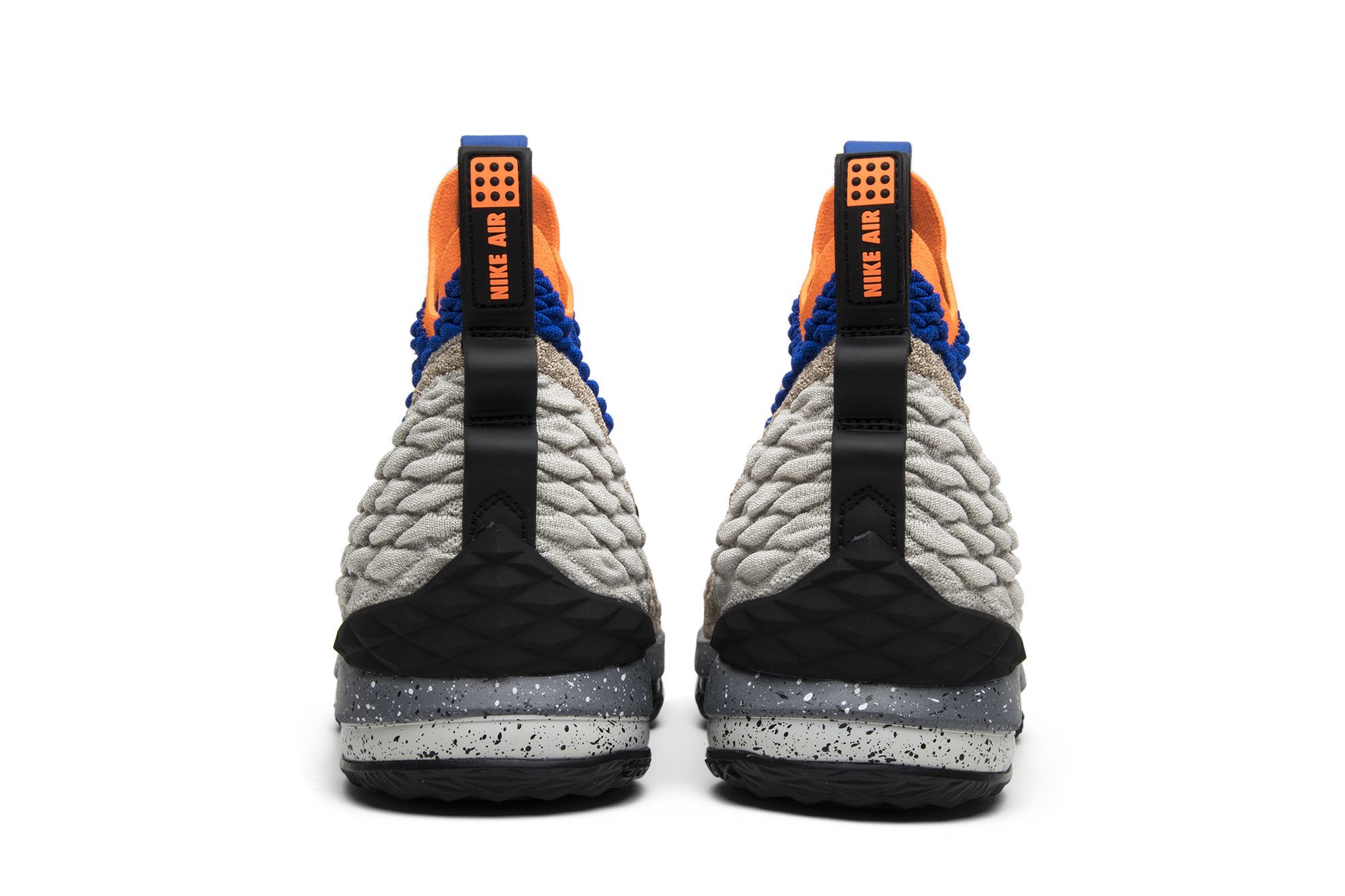 Buy LeBron 15 Mowabb AR4831 900 GOAT CA