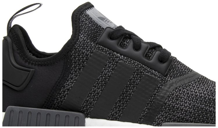 Adidas NMD R1 Carbon
