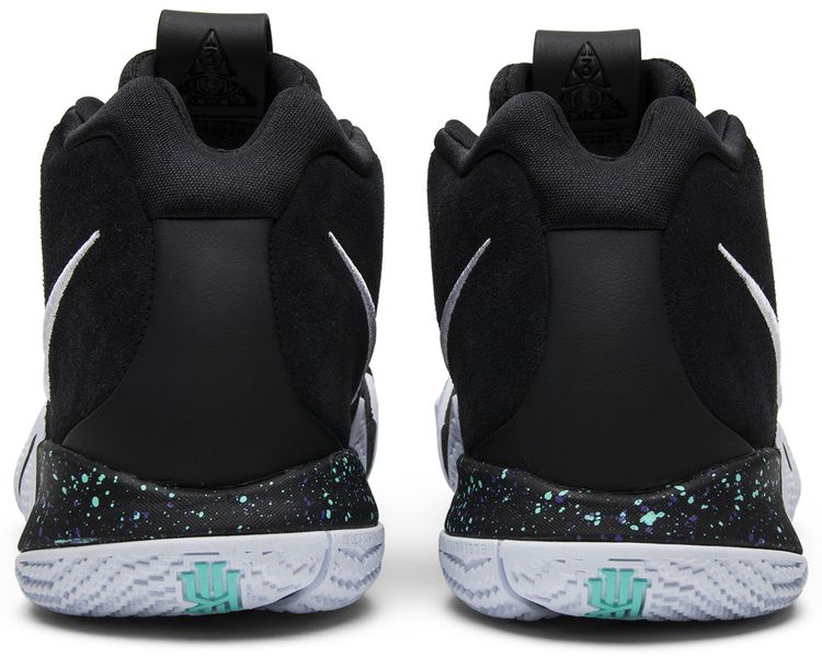 Nike Kyrie 4 Black White