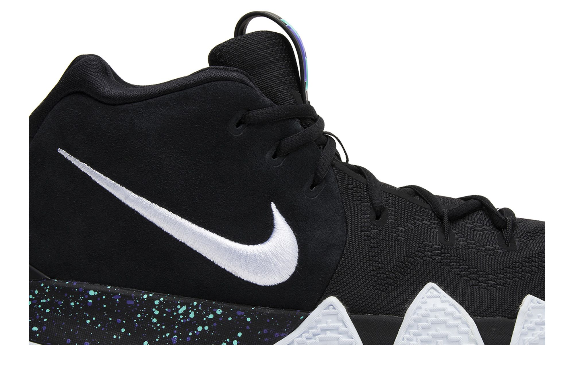 Nike kyrie 4 black and white shop