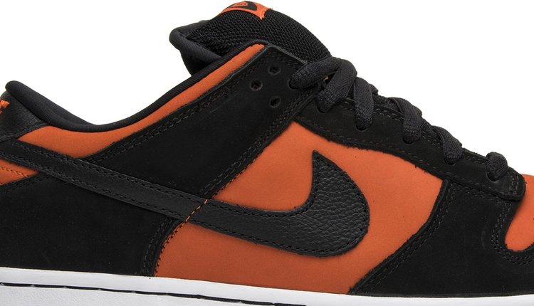 Dunk Low Pro SB Flash