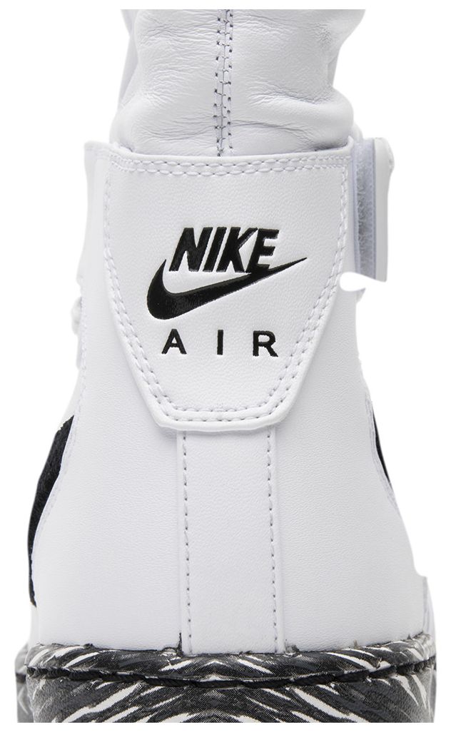 Nike Wmns Air Force 1 Upstep Warrior N7
