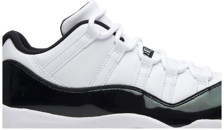 Air Jordan 11 Retro Low Emerald