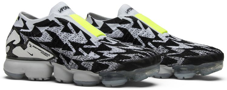 Acronym x Nike Air VaporMax Moc 2 Light Bone