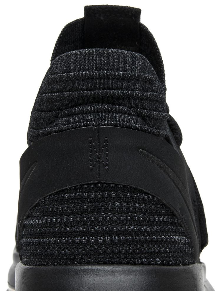 KD 10 Triple Black