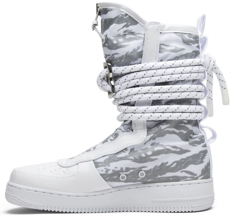 Nike SF Air Force 1 High Winter Camo