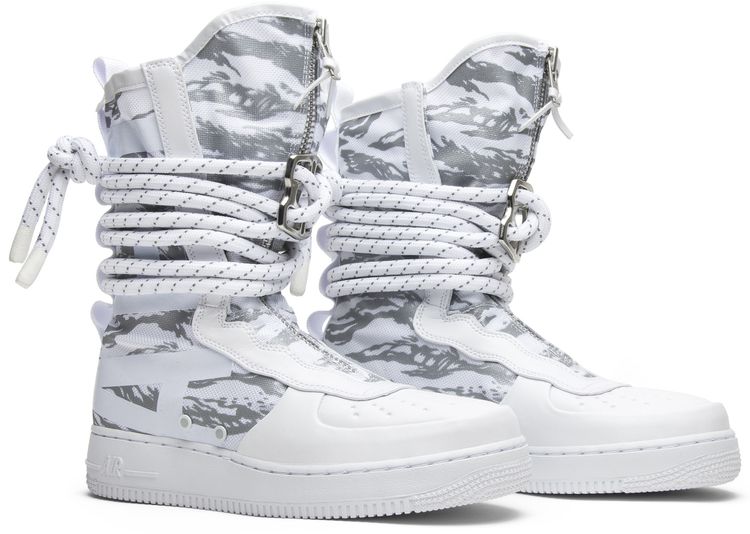 Nike SF Air Force 1 High Winter Camo