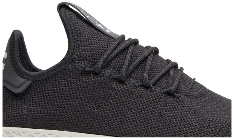 Pharrell x adidas Tennis Hu Carbon