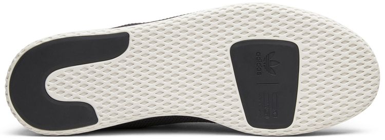 Pharrell x adidas Tennis Hu Carbon