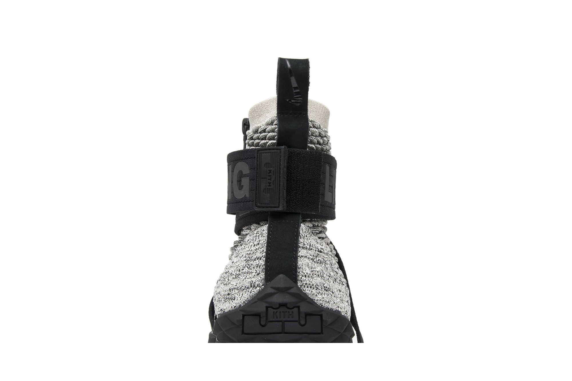Lebron 15 lifestyle clearance
