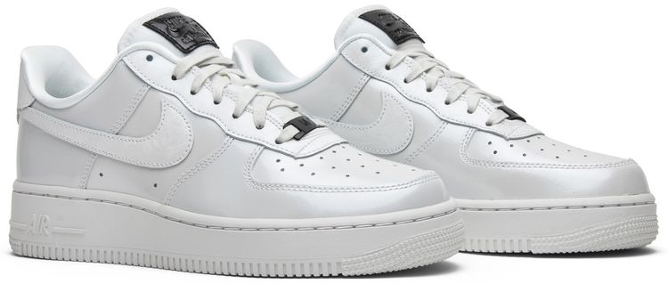 Nike Wmns Air Force 1 Luxe
