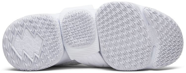 Kith x Nike LeBron Lifestyle 15 City of Angels