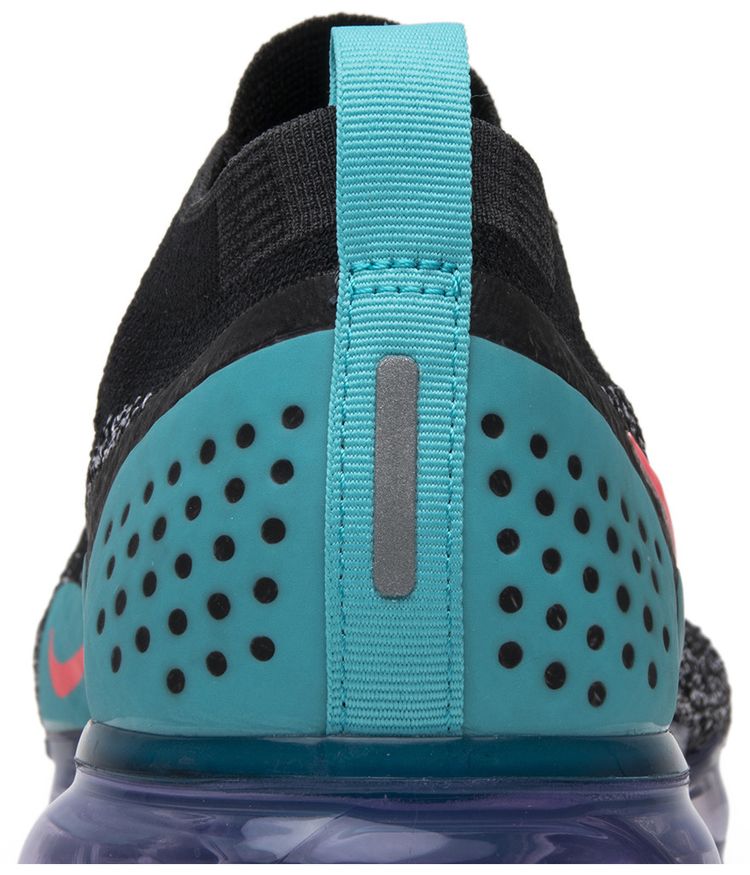 Nike Air VaporMax Flyknit 2 Hot Punch