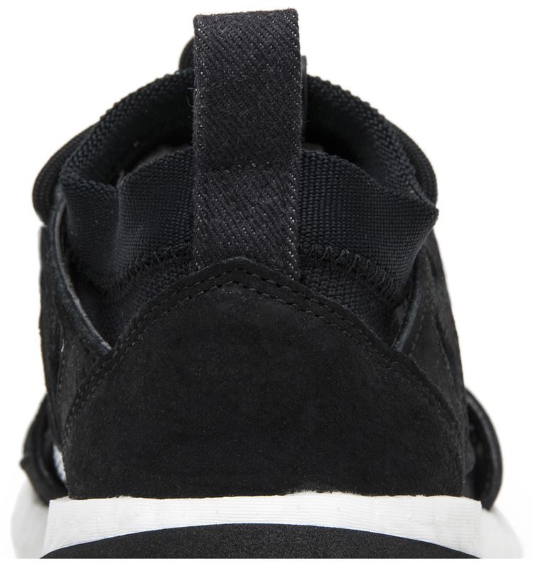 Naked x Wmns Arkyn Core Black White