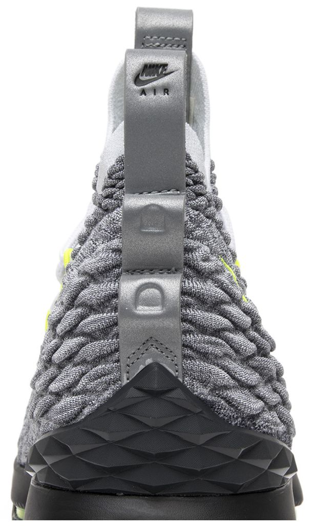 Nike LeBron 15 Air Max 95 PE