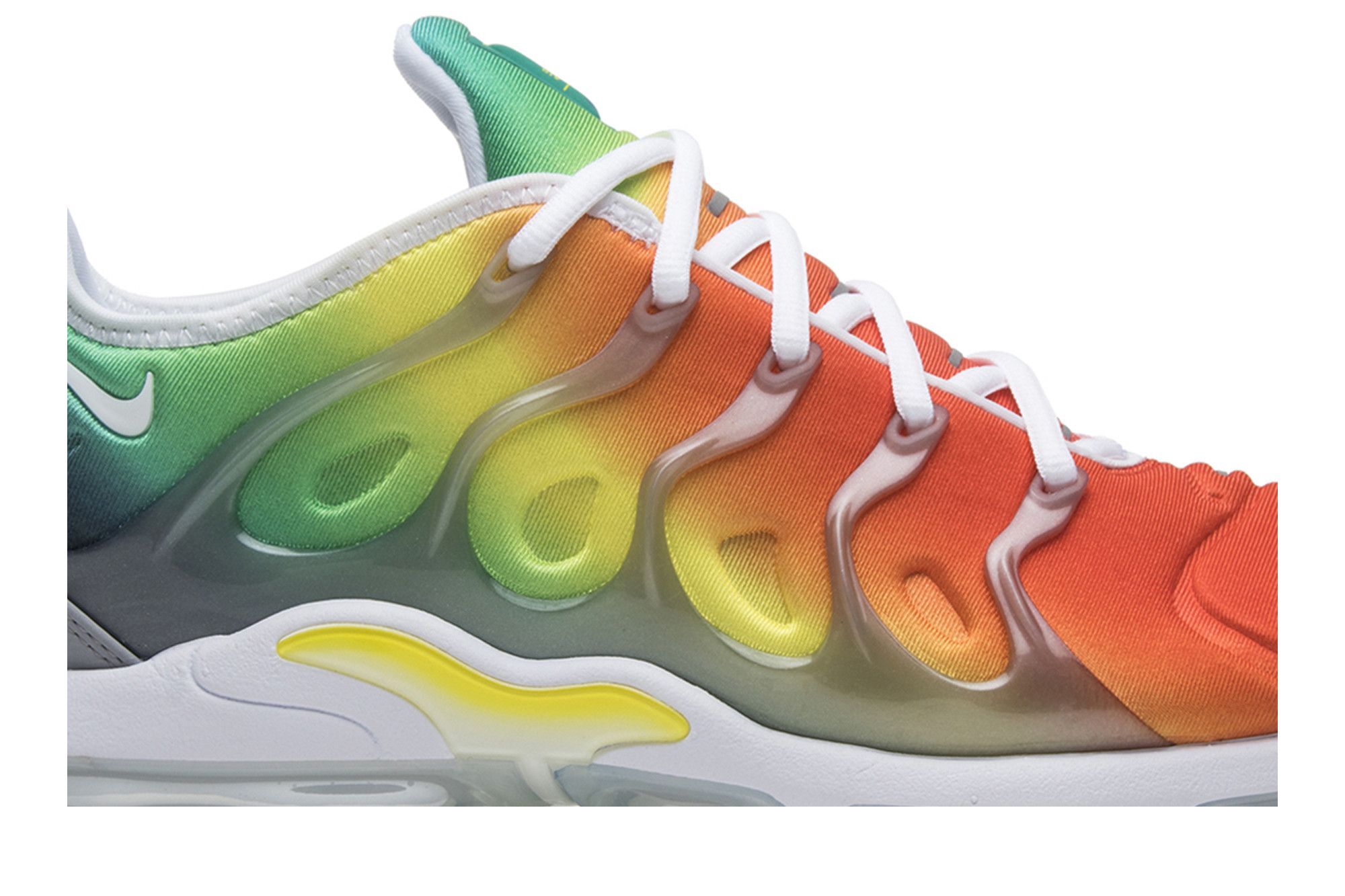 Vapormax plus new colors on sale