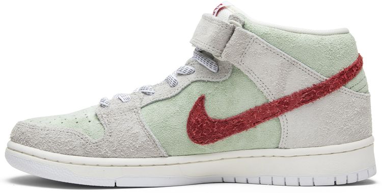 Nike SB Dunk Mid White Widow