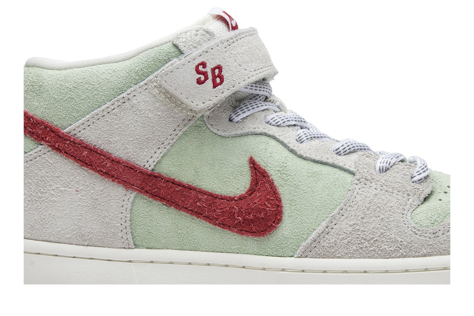 Sb dunk white widows store