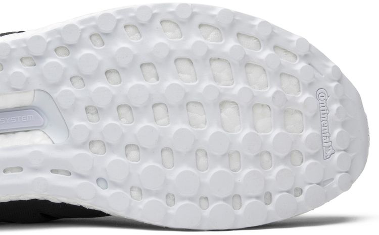 Parley x adidas UltraBoost 40