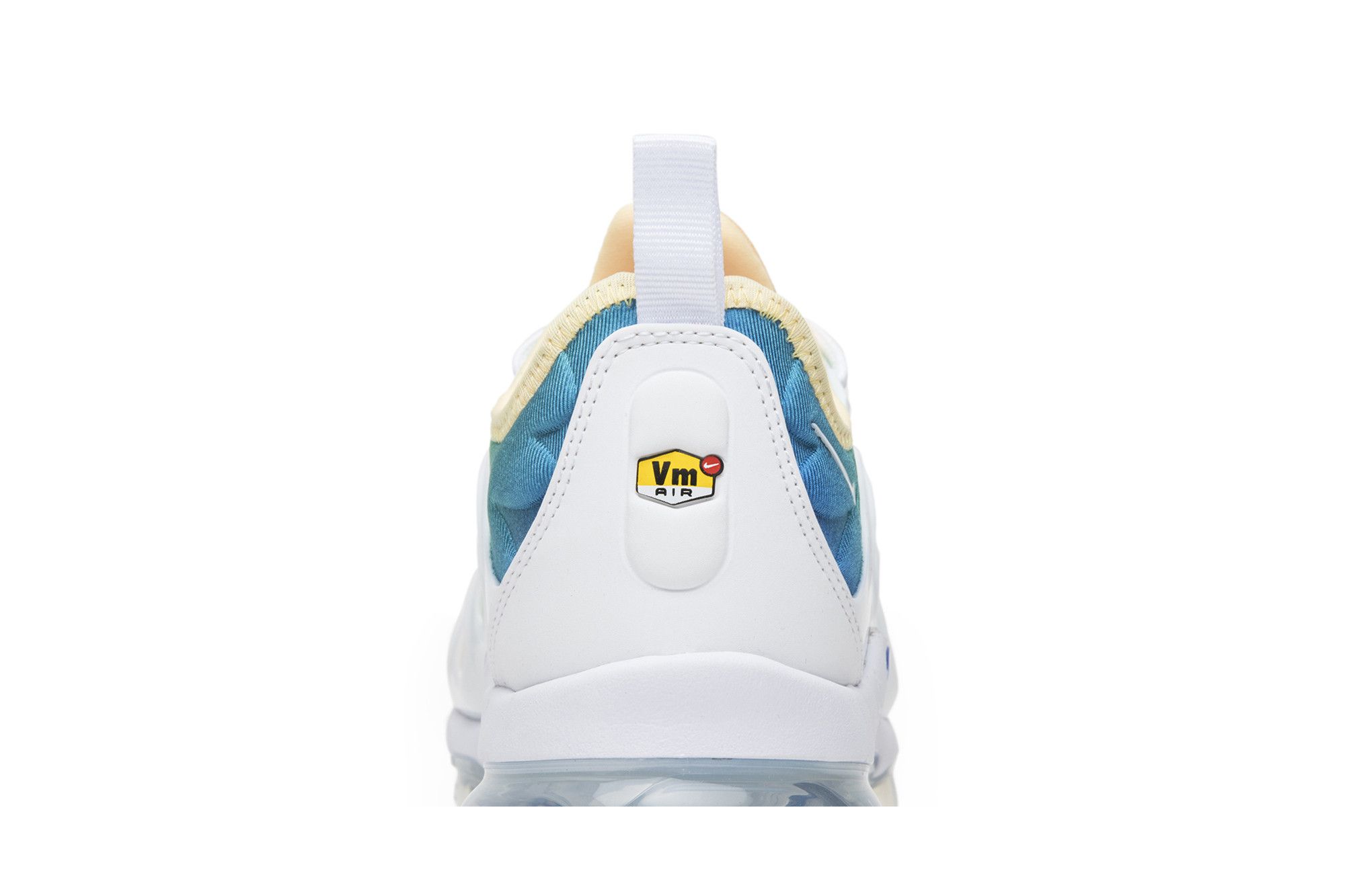 vapormax plus rainbow footlocker