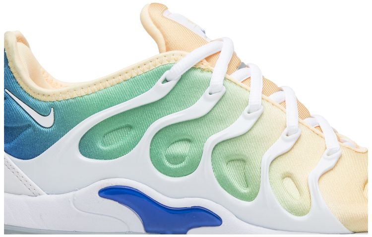 Nike Wmns Air VaporMax Plus Rainbow