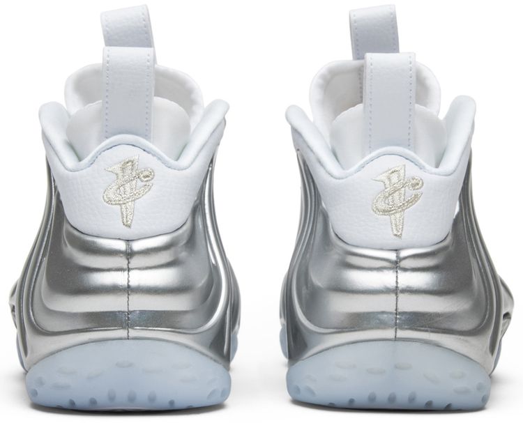 Nike Wmns Air Foamposite One Chrome