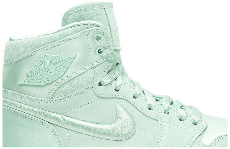 Wmns Air Jordan 1 Retro High Season of Her Mint