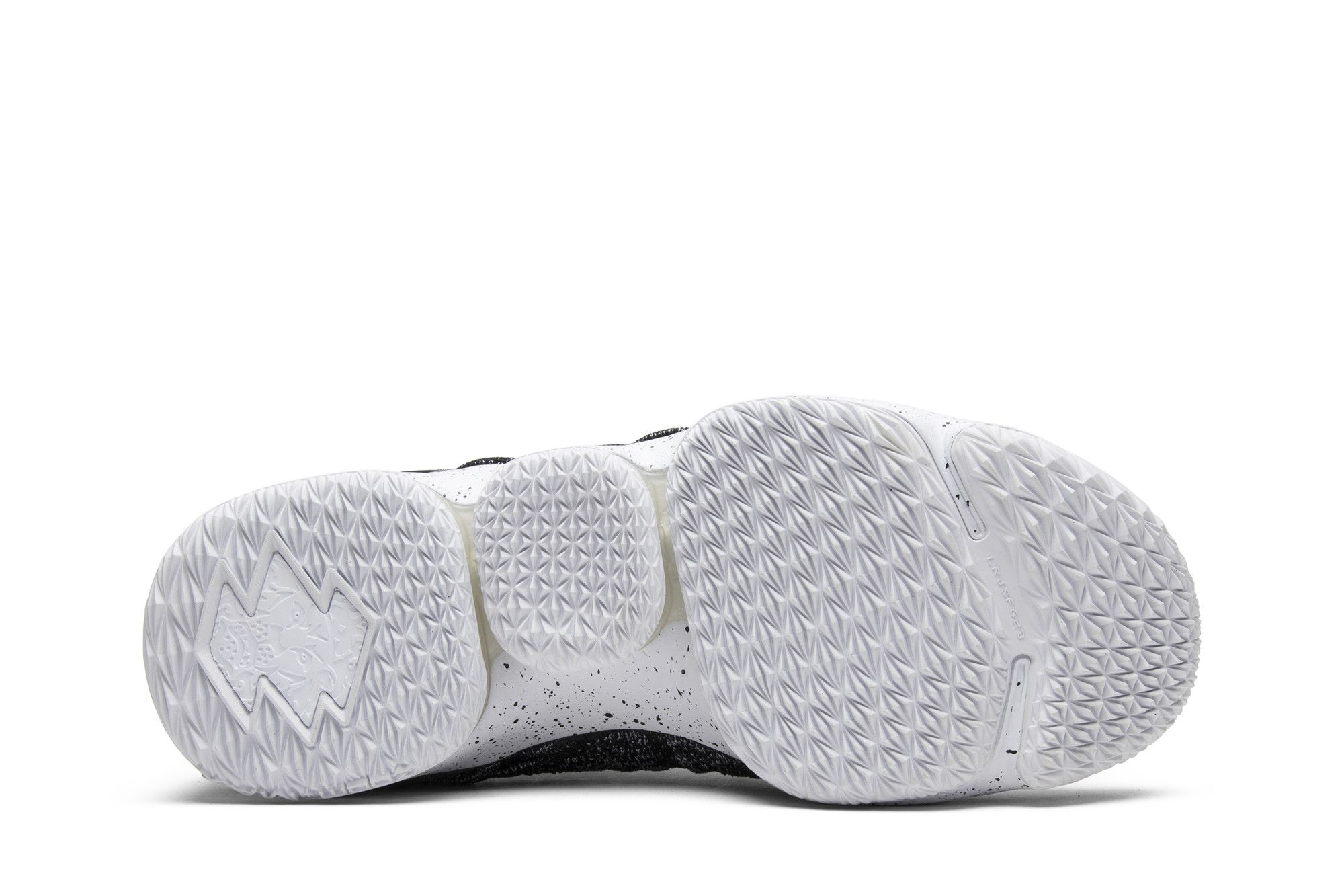 Lebron 17 ashes new arrivals