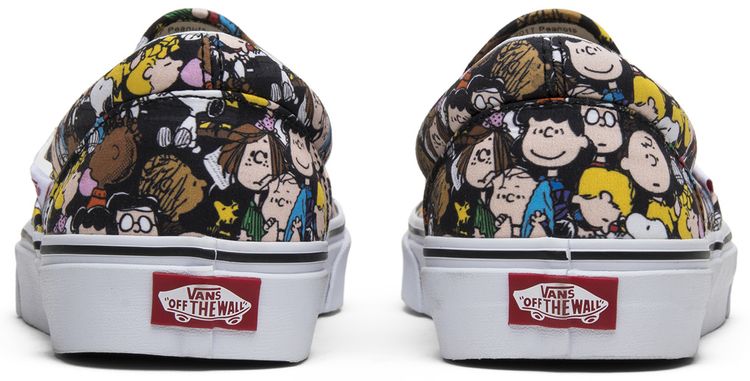 Peanuts x Vans Classic Slip On The Gang