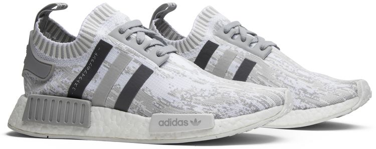 Adidas Wmns NMD R1 Primeknit Grey Glitch Camo