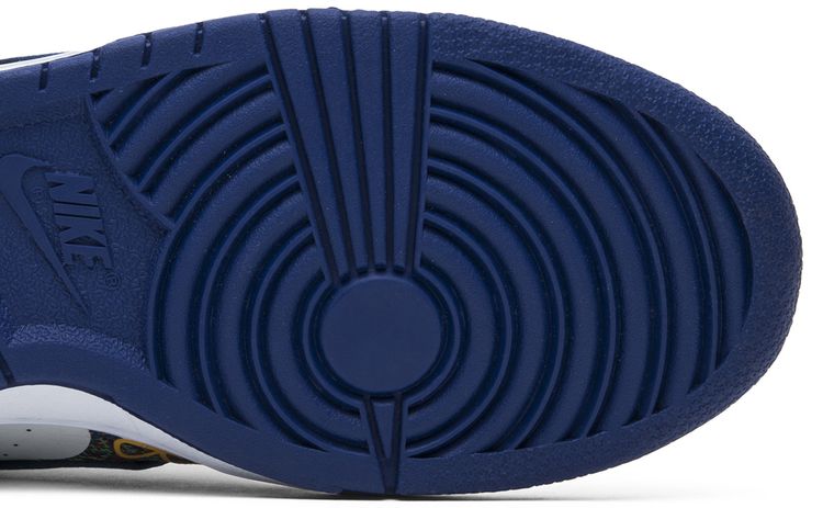 Concepts x Nike SB Dunk Pro High GS Ugly Christmas Sweater 2017