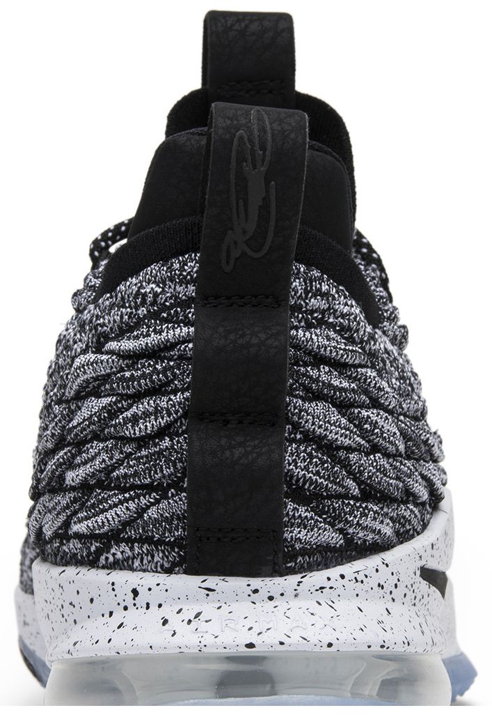 Nike LeBron 15 Low Ashes