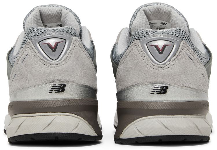 New Balance 990v5 Big Kid Wide Castlerock