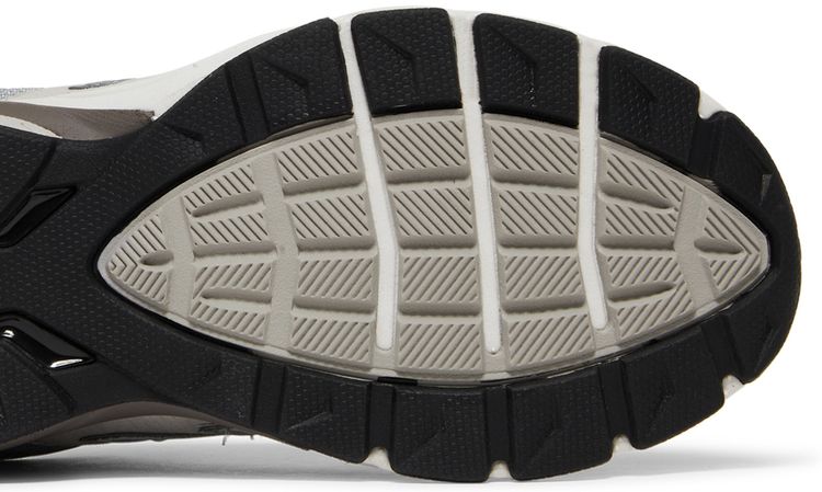 New Balance 990v5 Big Kid Wide Castlerock