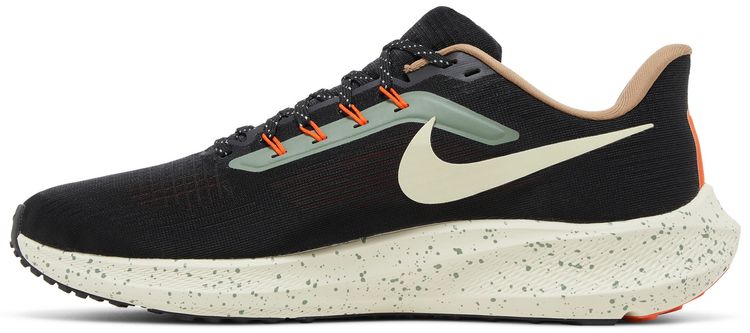 Nike Air Zoom Pegasus 39 Black White Orange