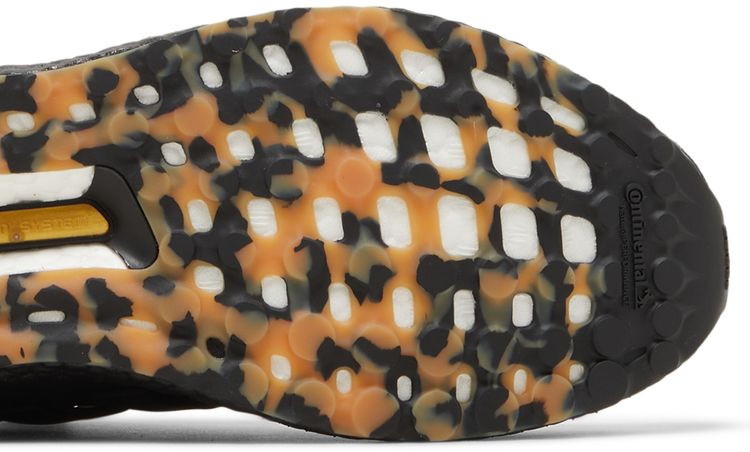 Adidas UltraBoost 10 Black Gum