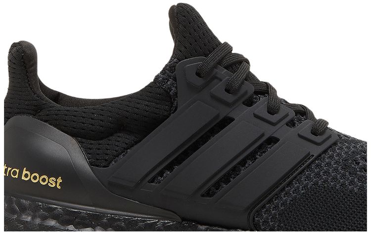 Adidas UltraBoost 10 Black Gum