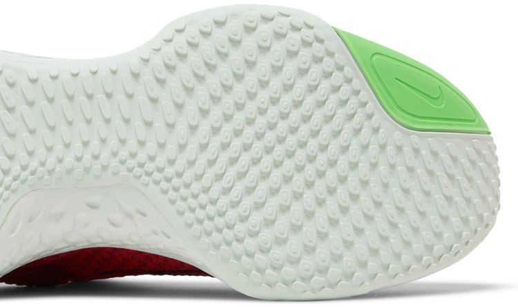 Nike ZoomX Invincible Run Flyknit 2 Siren Red