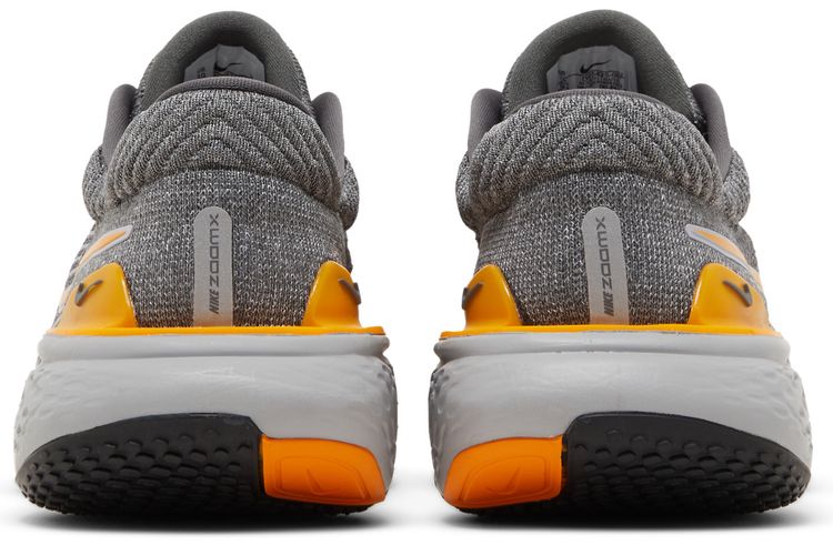 ZoomX Invincible Run Flyknit 2 Iron Grey