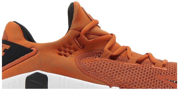 Nike Free Metcon 4 Desert Orange